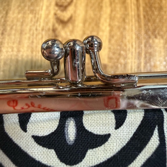 Vera Bradley Black Quilted Wallet. Clearly used, with visible signs of stains. - Picture 7 of 10